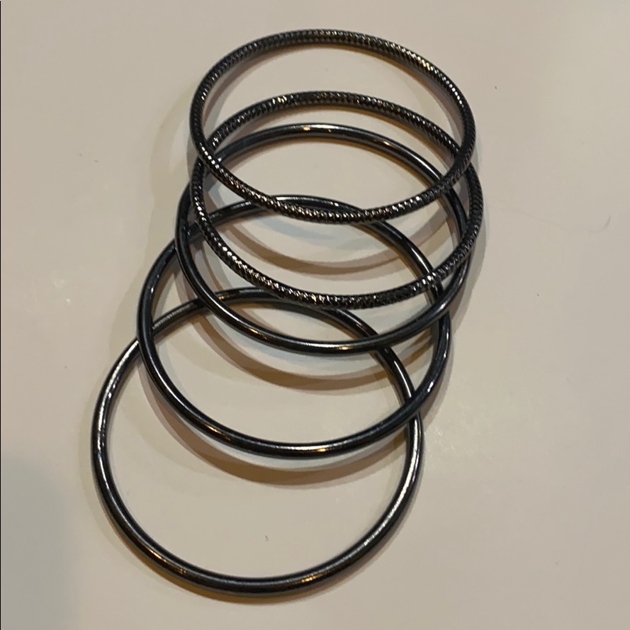 Express Bangles